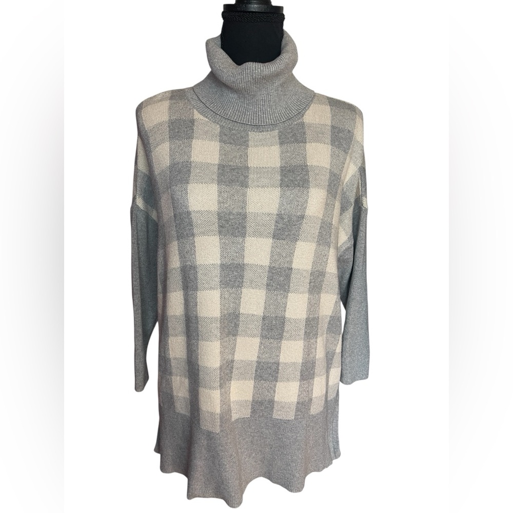 LOFT Gray & Cream Checkered Turtleneck Sweater | Size M l Poshmark